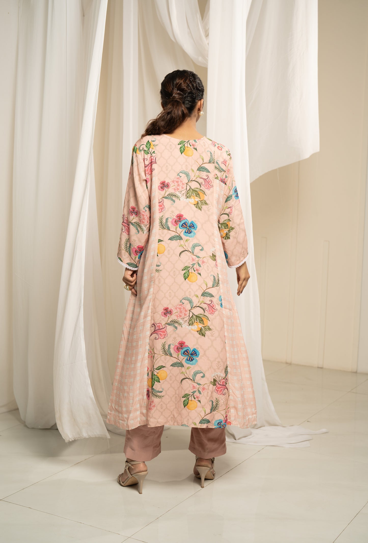 ROSE PANEL KURTA SET