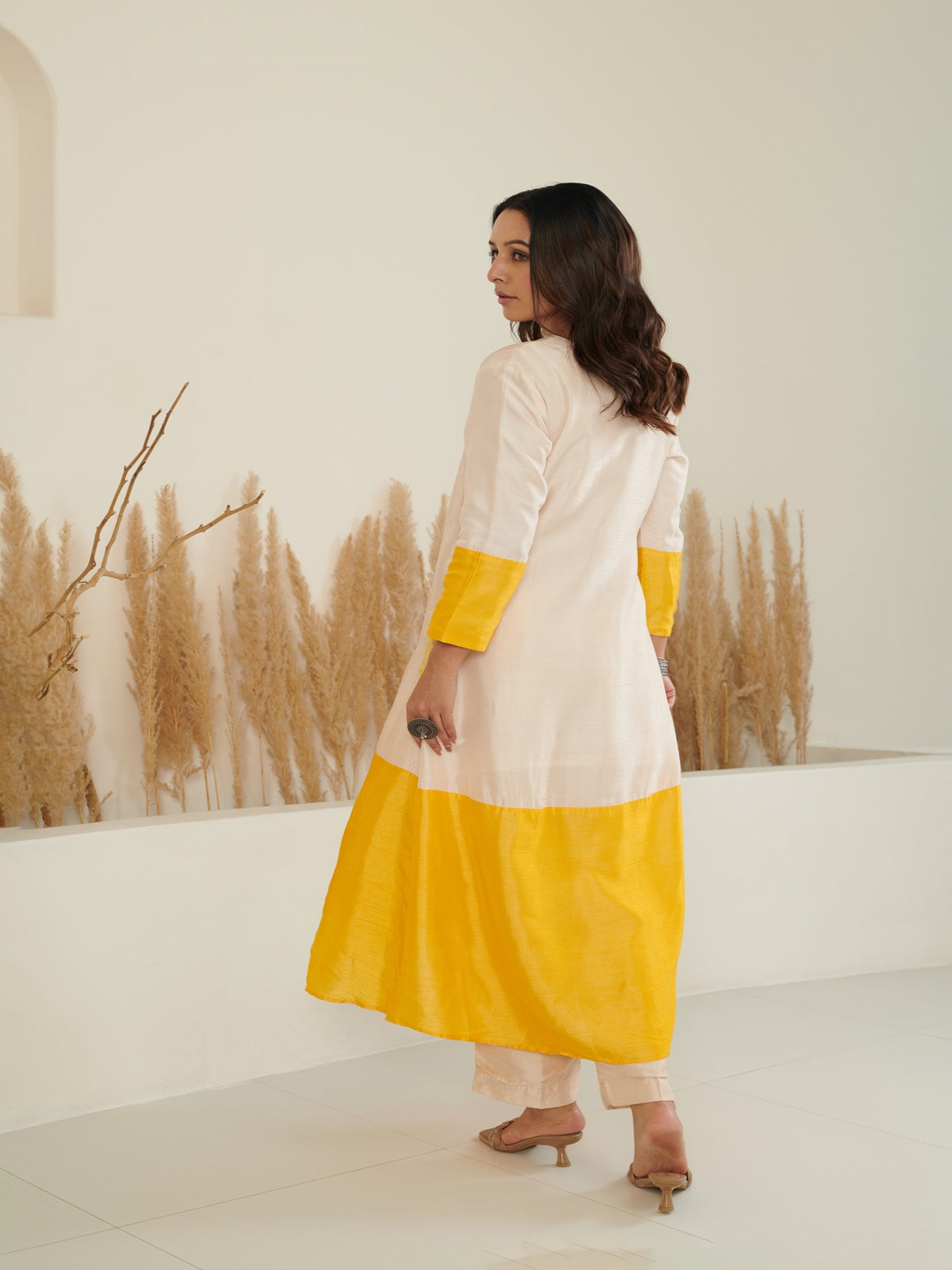 Sol Colour Block Kurta Set - Ivory/Yellow