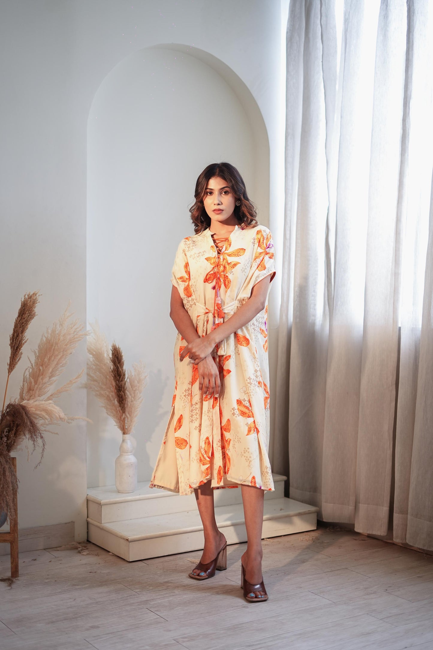 Misty Ivory Lily Tie Up Set