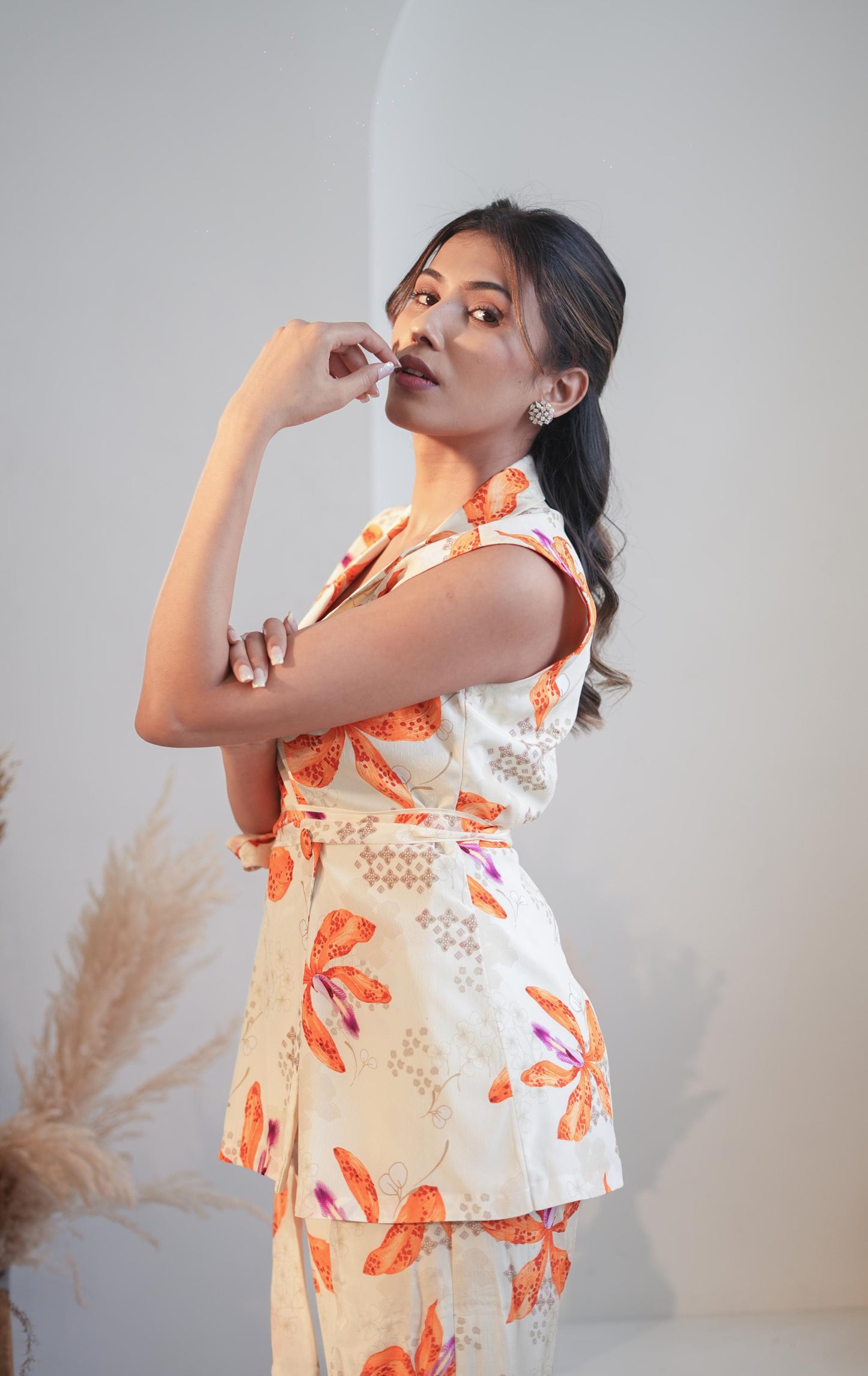 Misty Ivory Lily Waist Coat Set
