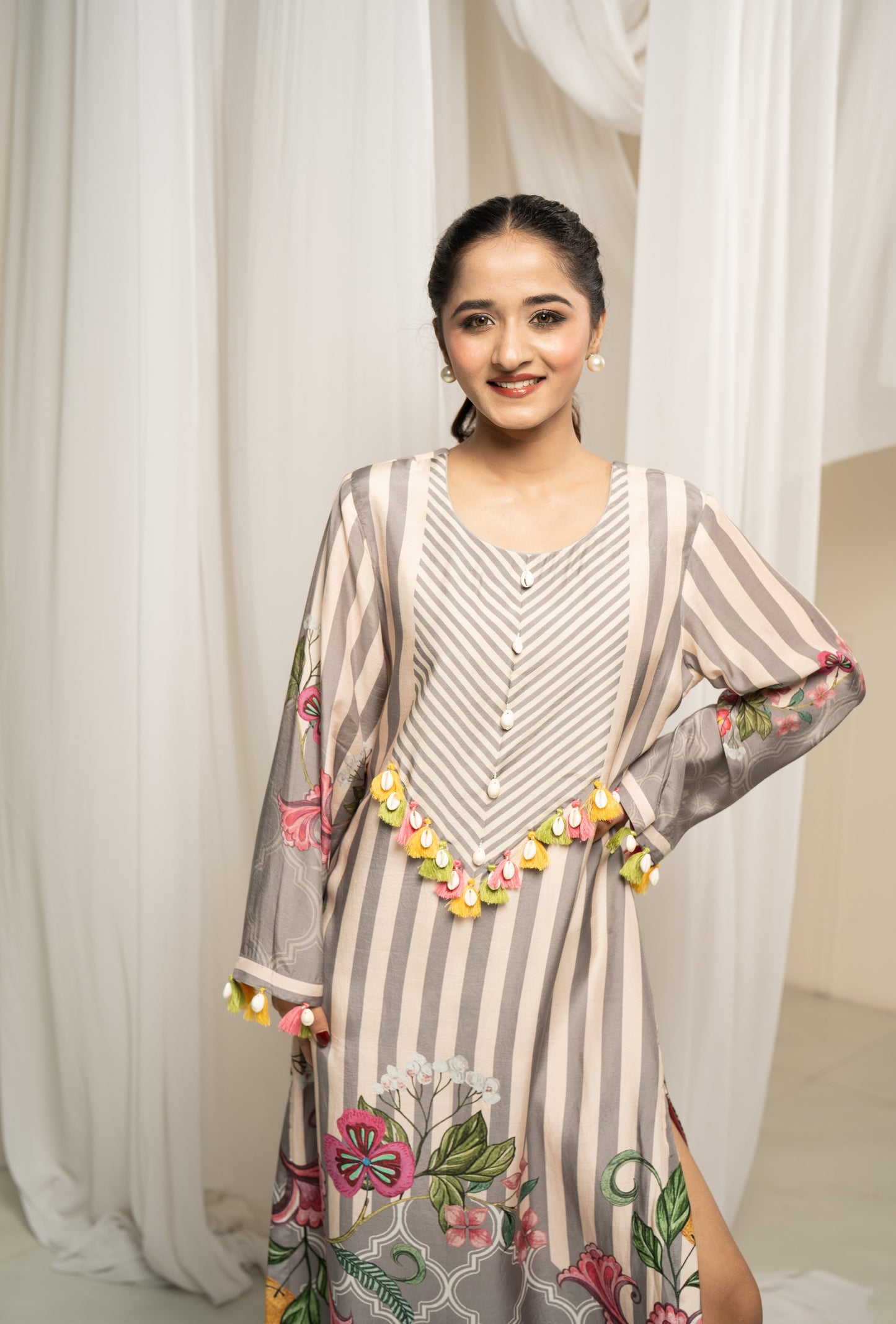 LUNAR PLACEMENT KAFTAN