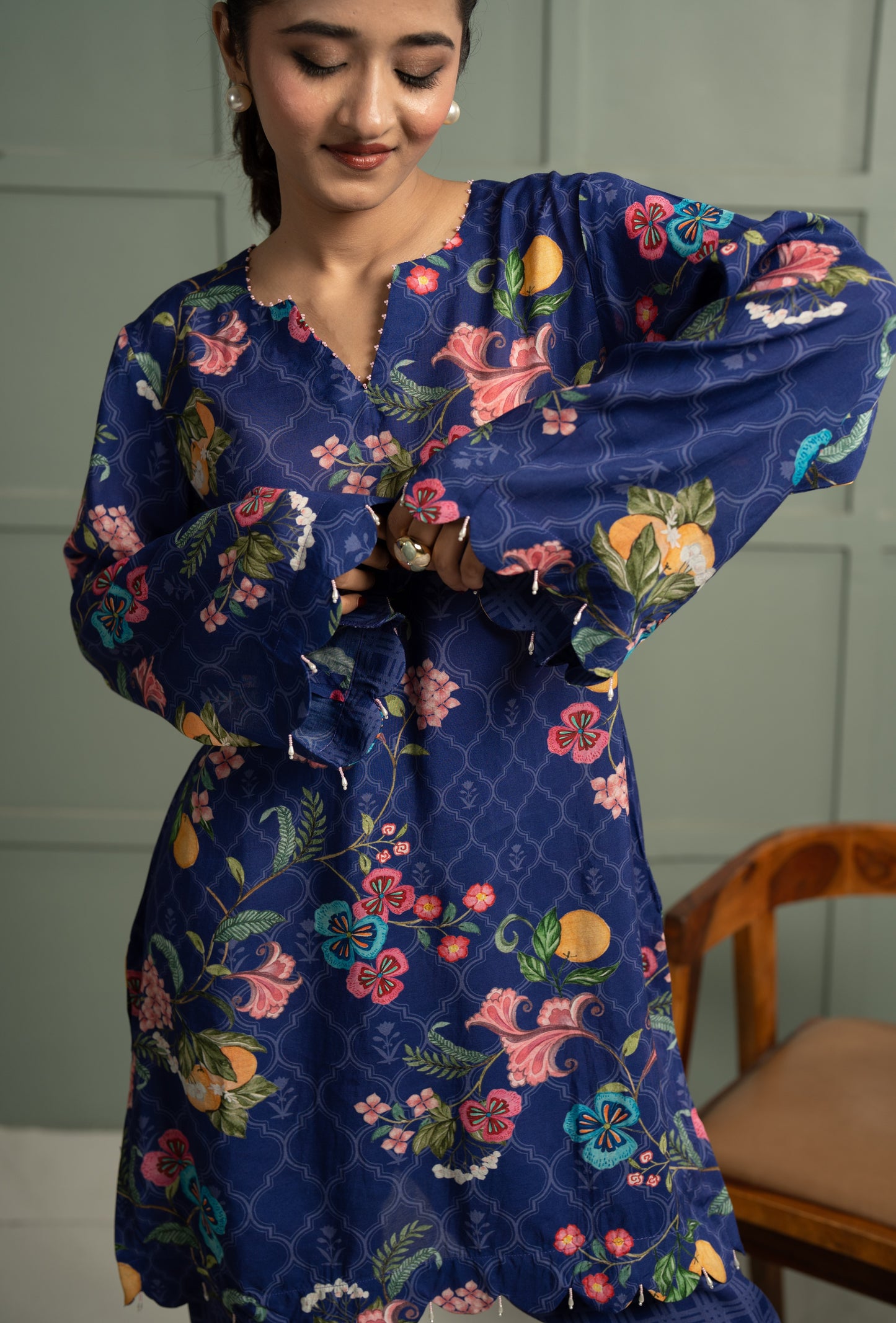 INDIGO SCALLOP KURTA SET
