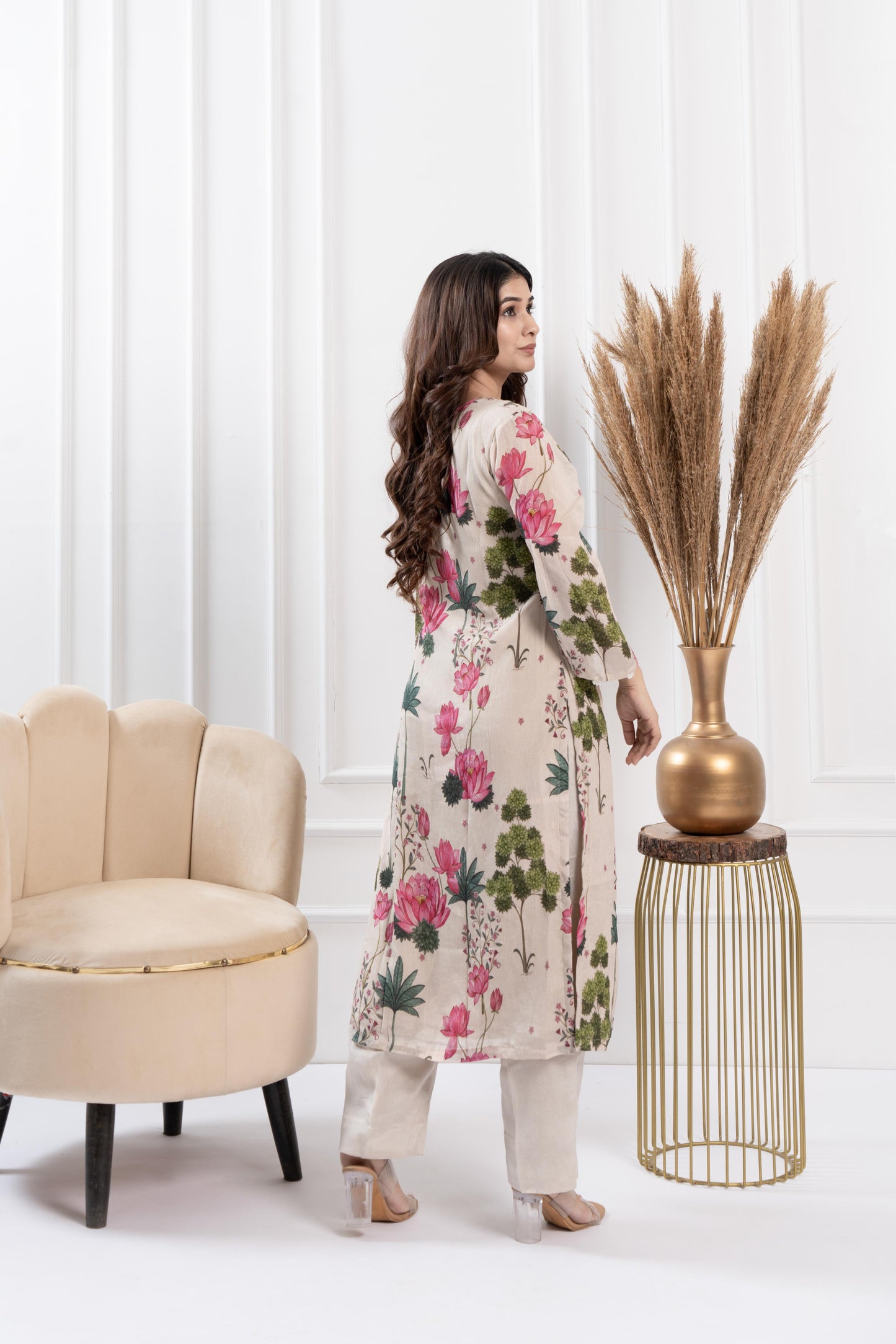 Misty Glass Neck Kurta Set