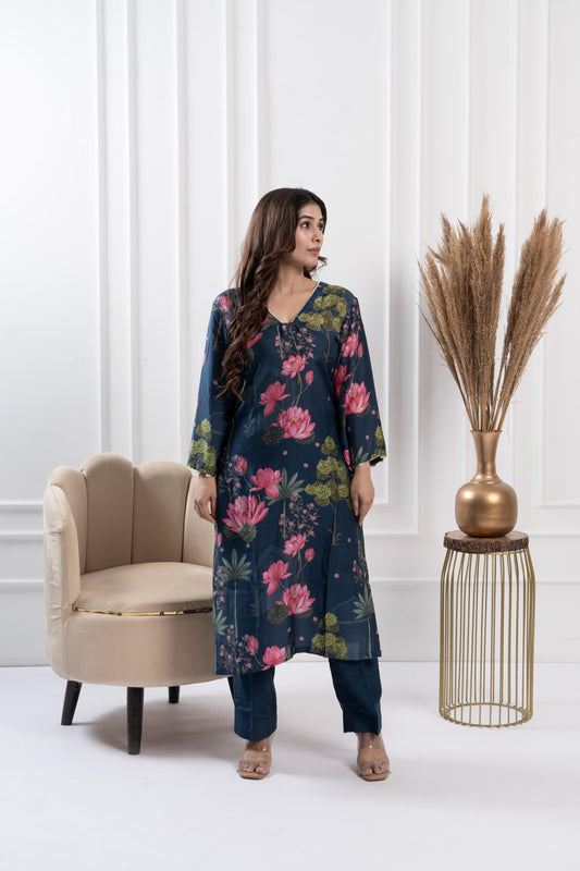 Sapphire Glass Neck Kurta Set