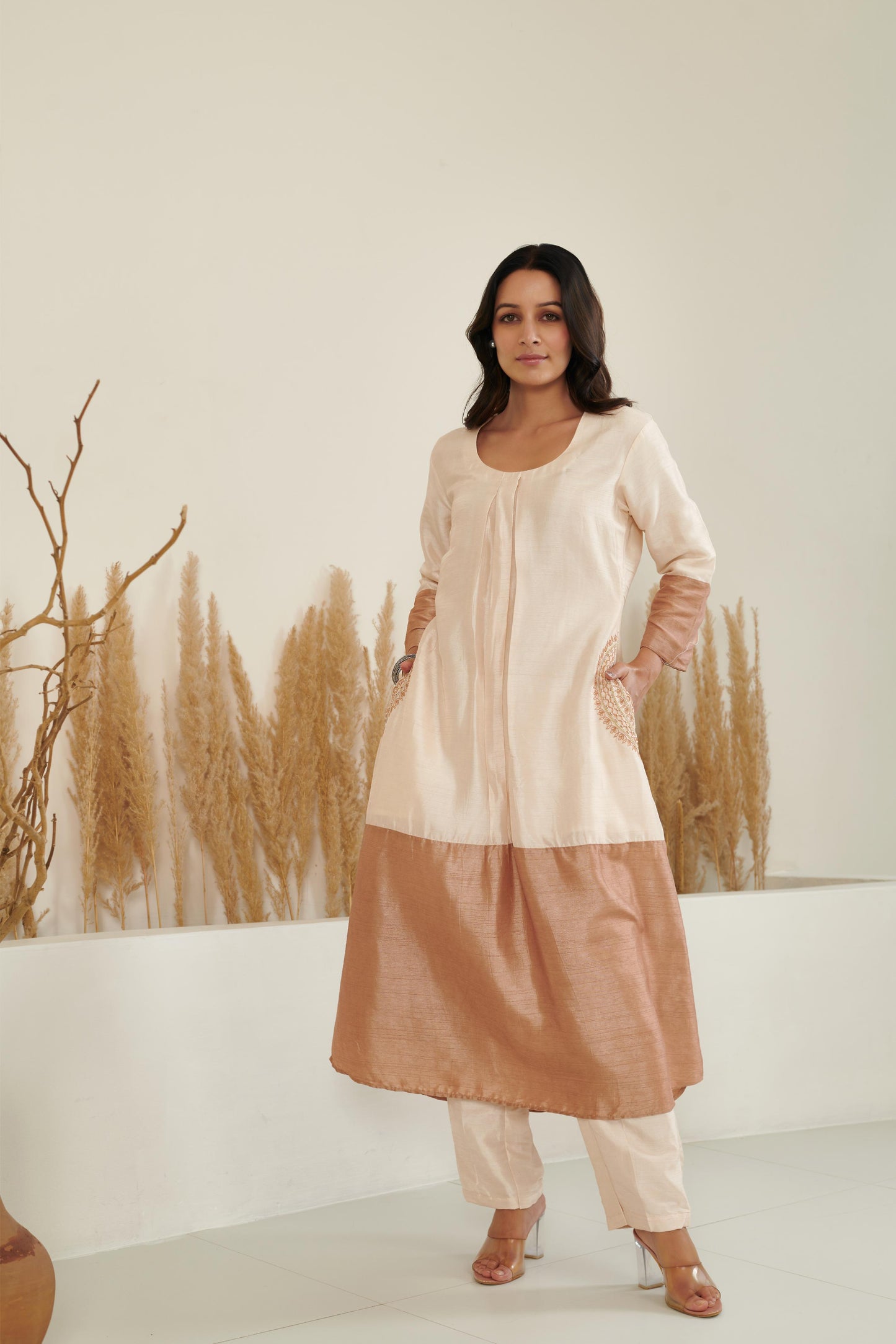 Sol Colour Block Kurta Set - Ivory/Brown