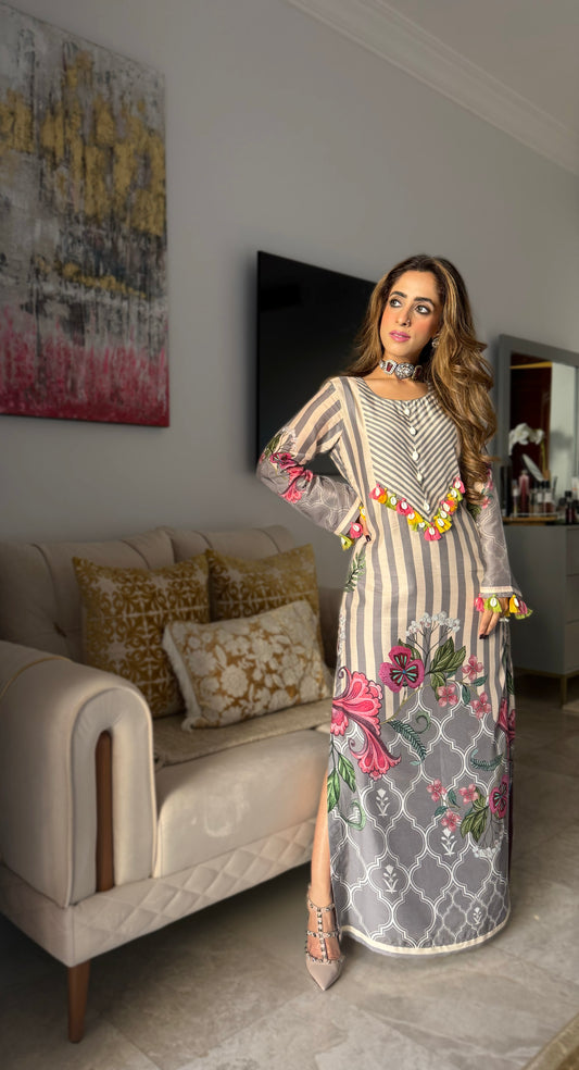 LUNAR PLACEMENT KAFTAN