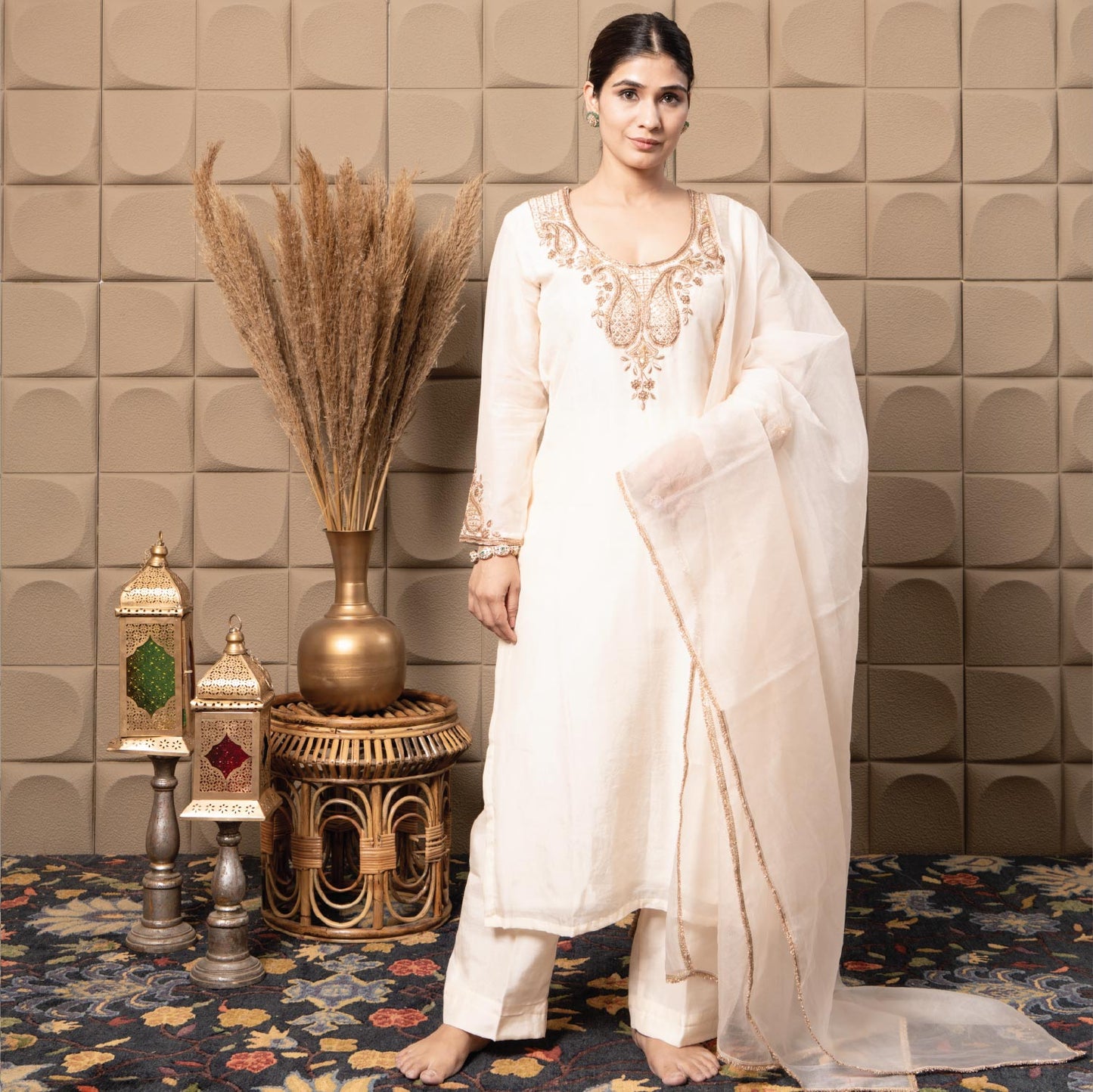 MISTY STRAIGHT KURTA SET